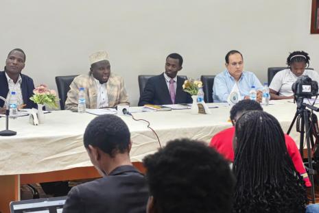 Dr. Hassan Kinyua addressing attendees during the HWPL event 