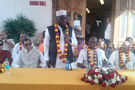 Dr. Hassan Kinyua Omari adressing at Govinda hall
